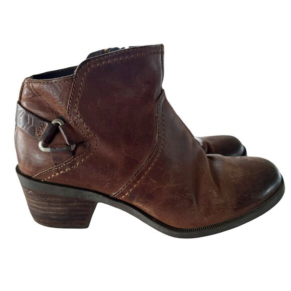 Teva Womens Foxy Ankle Boots Brown Leather Block Heels Almond Toe Side Zip 6 - Picture 4 of 8